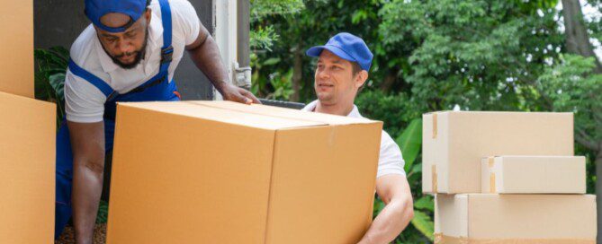 Why You Should Always Hire Professional Movers