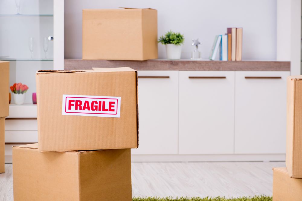 The Ultimate Guide to Moving and Storing Fragile Items