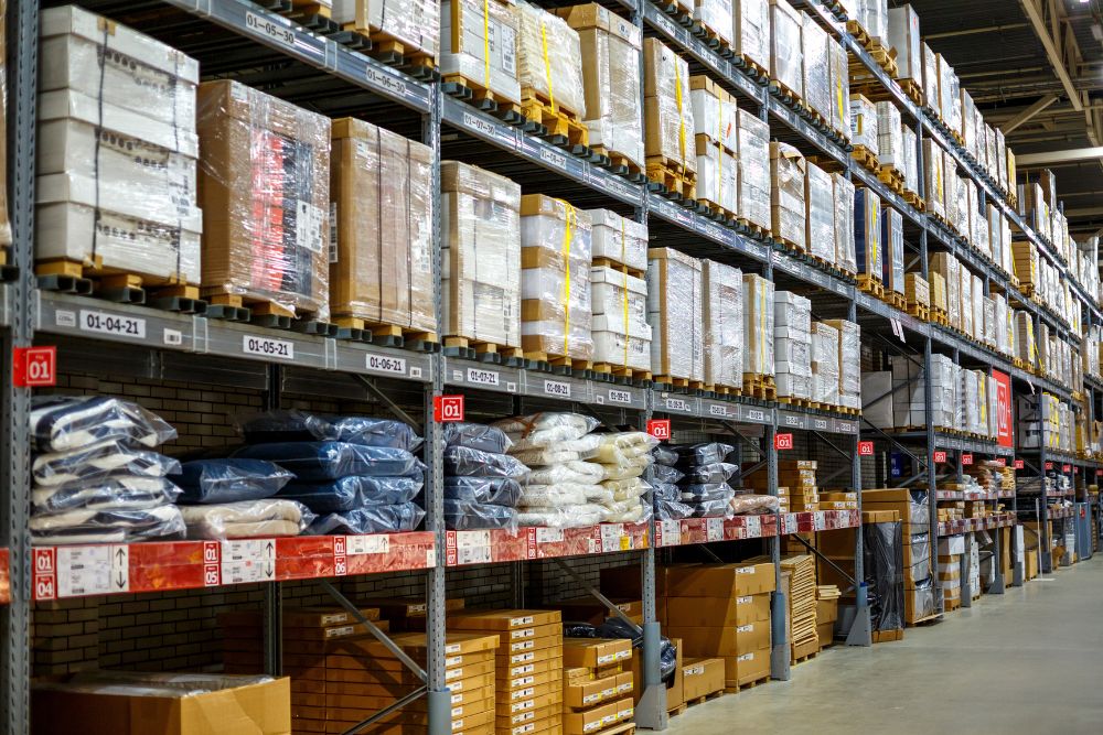 Top Commercial Storage Tips for Small Businesses