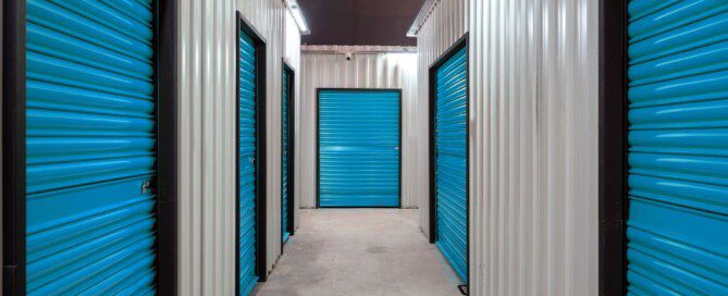The Difference Between a Warehouse and a Storage Facility