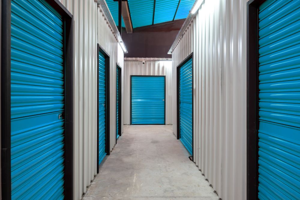 The Difference Between a Warehouse and a Storage Facility