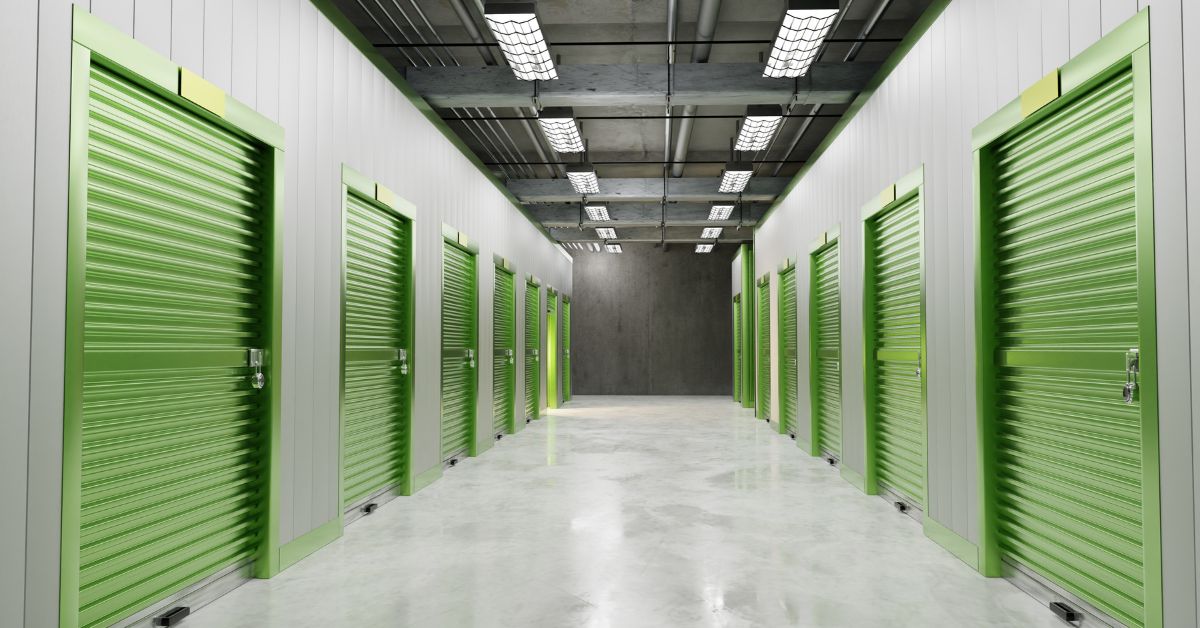 What's Better: Indoor or Outdoor Storage Units?